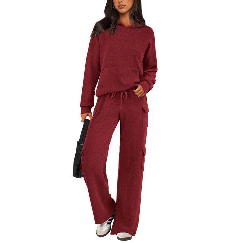 Casual and comfortable women's suit