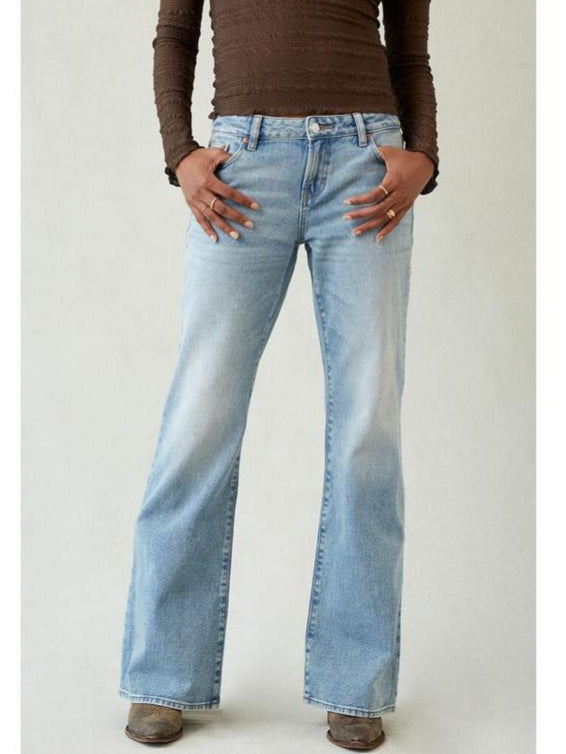 Comfortable loose straight leg jeans