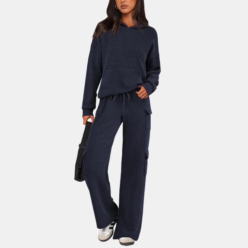 Casual and comfortable women's suit