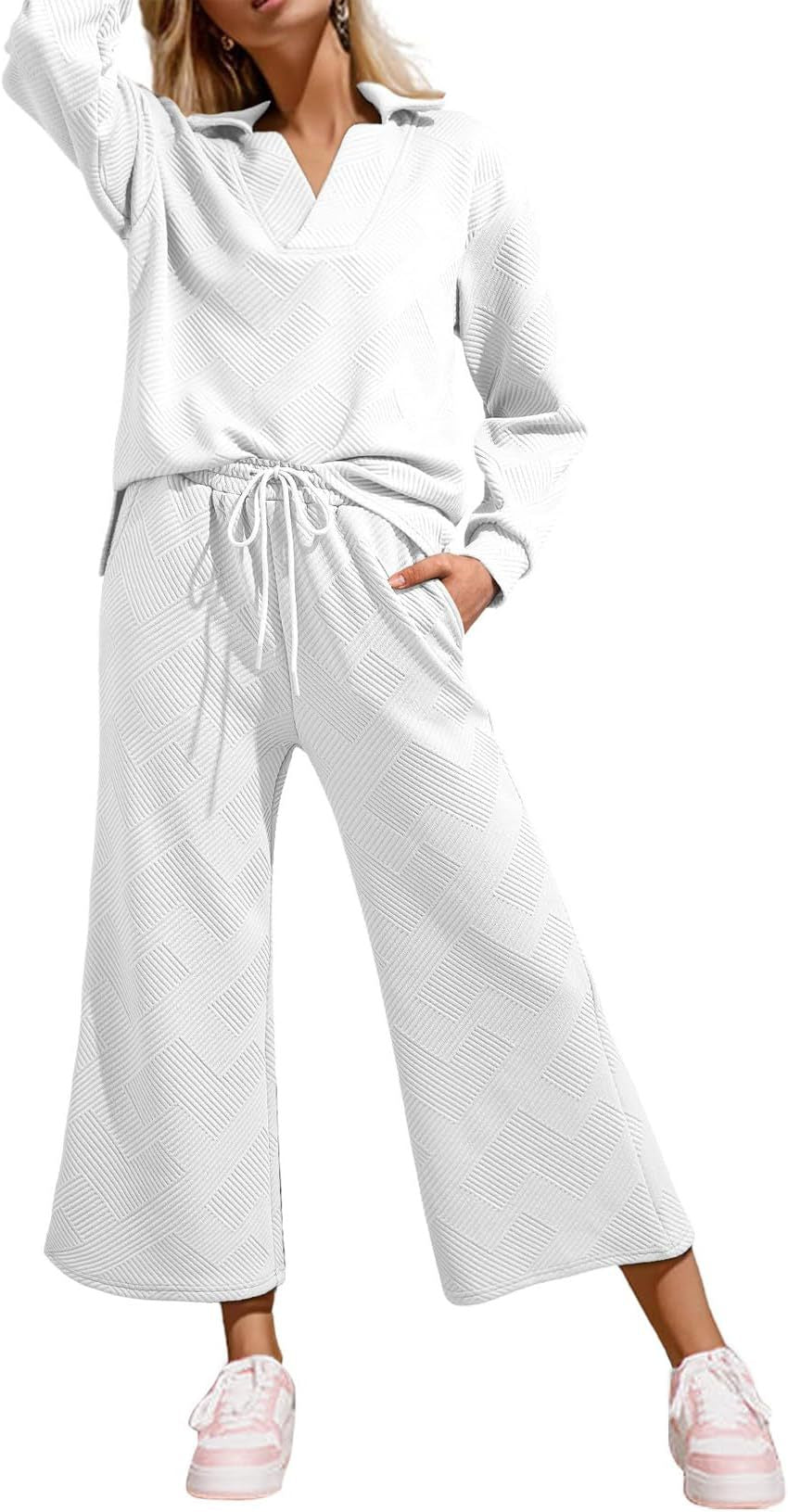 Textured casual and comfortable suit